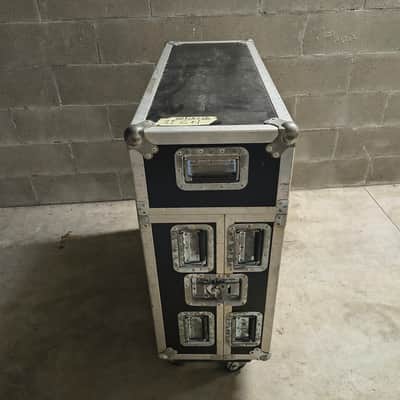 Yamaha Mixer Digitale Yamaha LS9-32 con Flight Case 2011 image 5
