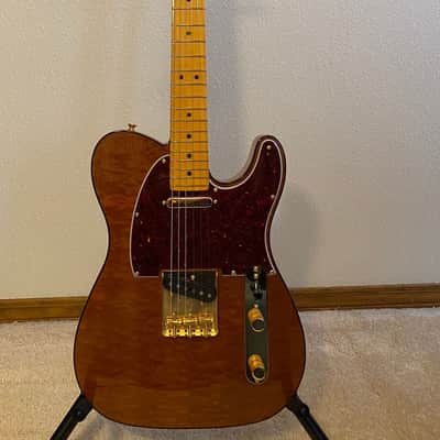 Fender Rarities Series Red Mahogany Top Telecaster Natural 2019