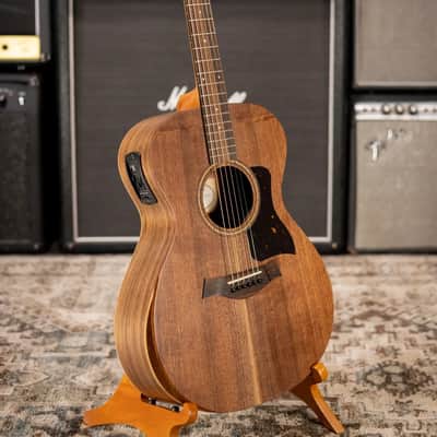 Taylor Academy 22e Grand Concert Acoustic/Electric Guitar with Gig Bag image 14