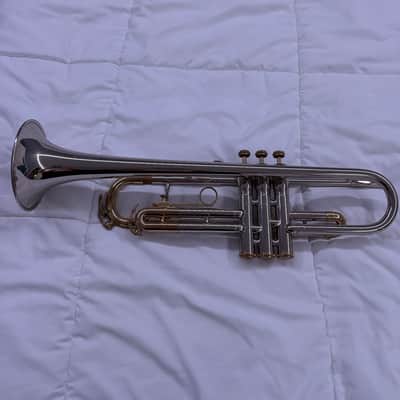 King Tempo Nickel 1970s - Silver Trumpet with Laquer slides and original case image 2