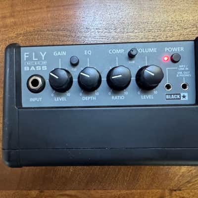 Blackstar Fly 3 Bass 3-Watt 1x3" Battery-Powered Mini Bass Combo - Black image 4