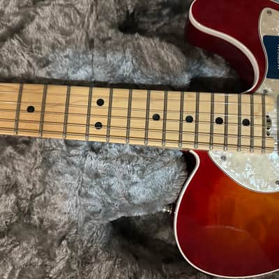 Fender Limited Edition American Elite Thinline Telecaster Quilted Maple Top 2018 - Aged Cherry Burst image 3