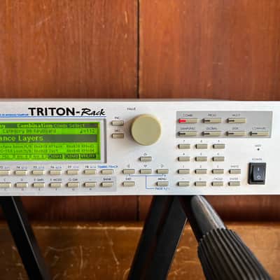 Korg Triton Rack Synthesizer/Sampler Workstation Ver 1.5.1 w/ power supply image 4