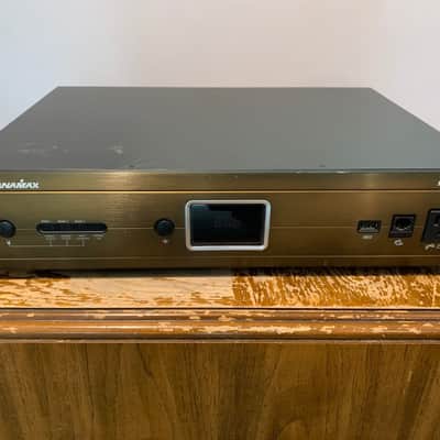 Panamax M5100-PM Power Conditioner and Surge Protector - Tested image 1