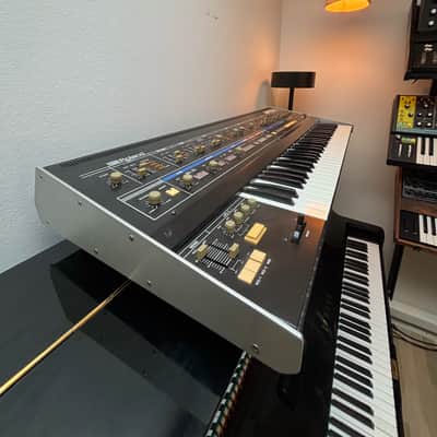 Roland Jupiter 6 61-Key Synthesizer 1983 - 1985 - Black image 6