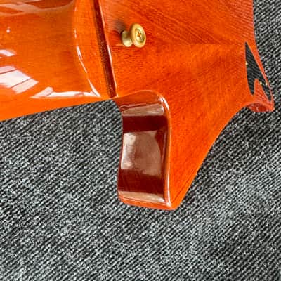 Gibson Moderne Reissue 2012 - Translucent Amber image 16