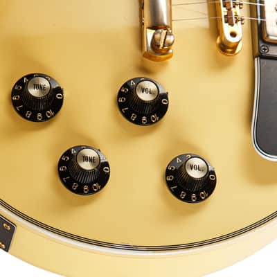 Gibson Custom Shop 74 Les Paul Custom Aged Classic White (Pre-Owned, 2019, EC+) #800039 image 10