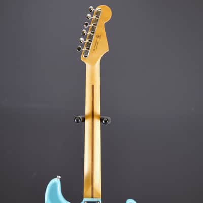 Fender Player II Stratocaster Left Hand Maple Aquatone Blue image 9