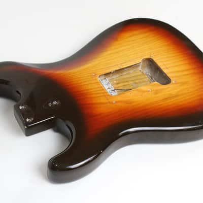 1979 Vintage Fender Stratocaster Ash Sunburst 3-Bolt BODY 1970s USA Strat image 9