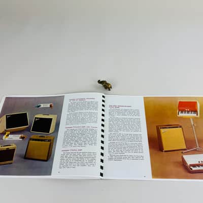 Fender “Fine Electric Instruments” Catalog – Santa Ana Era 1962-63 image 7