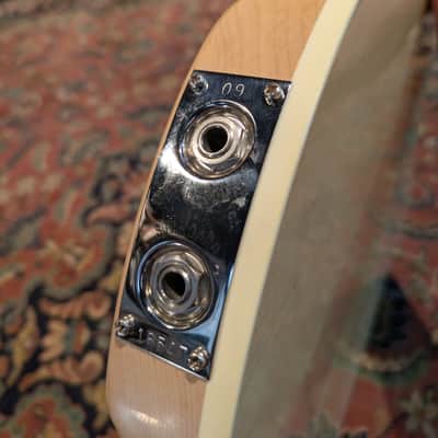 Rickenbacker 360/12 2009 - Mapleglo image 7