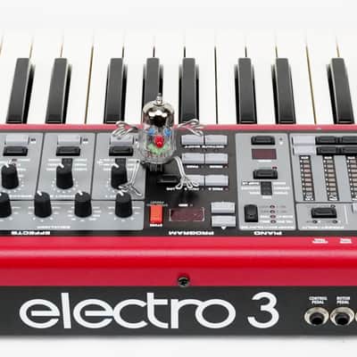 Clavia Nord Electro 3 Sixty One Synthesizer + Neuwertig + 2 Jahre Garantie image 5