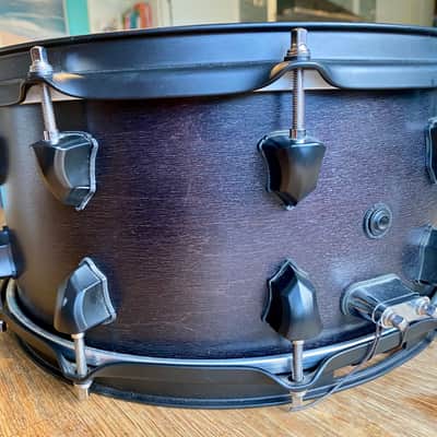 SJC Tour series snare 14x7", black satin stain image 2