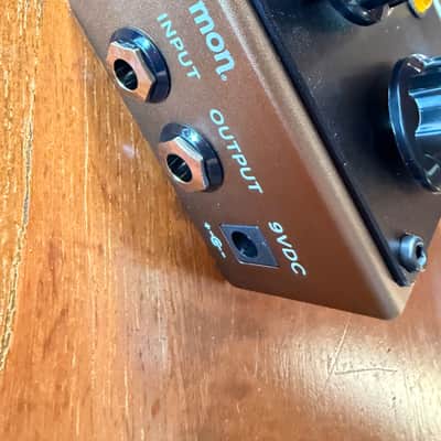 Strymon Canoga Vintage Silicon Fuzz 2026 - Present - Gold / Black image 2