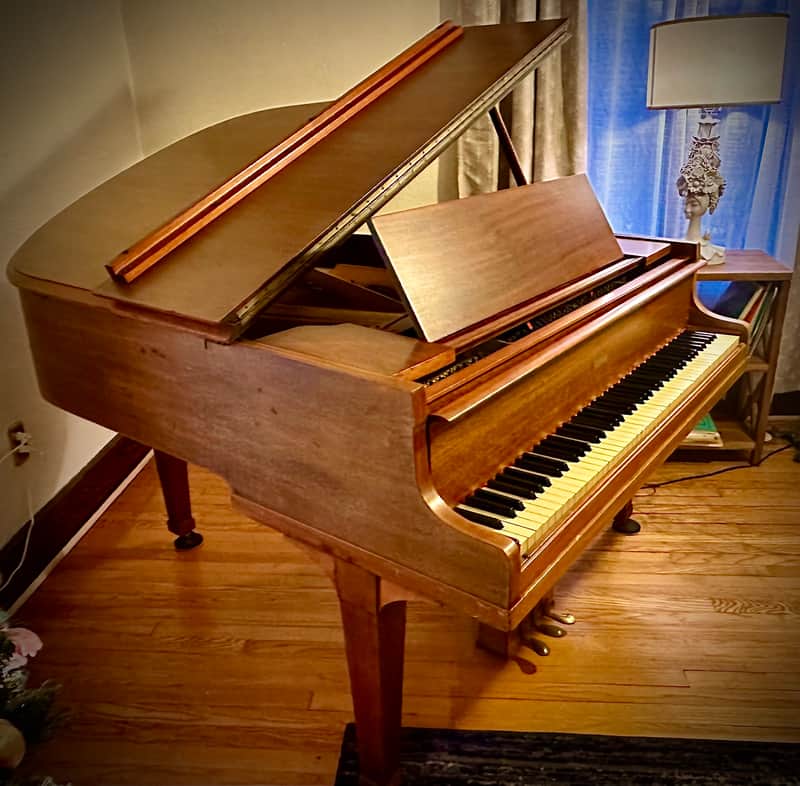 GORGEOUS J & C FISCHER Midcentury Modern Baby Grand Piano- Good condition- 1920’s-1930’s image 1