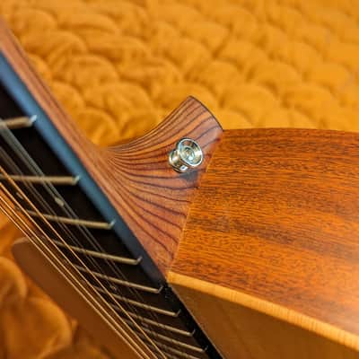 Martin Custom X Series 12 String 2010s - Natural with hardshell case image 5