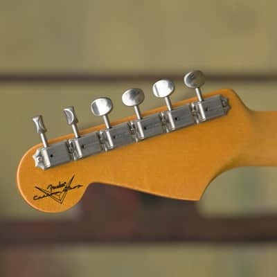 Fender Custom Shop 1965 Stratocaster HSS Journeyman - 3-Color Sunburst image 6