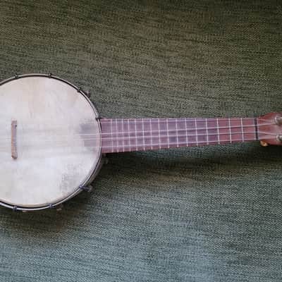 Vintage 1920s–1930s Unbranded Banjo Ukulele Banjolele 4-String Metal Pot image 2