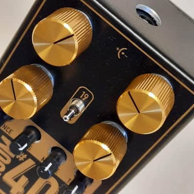 Tsakalis Audioworks ROOM #40, Marshall™ "Mojo in a Box" image 5