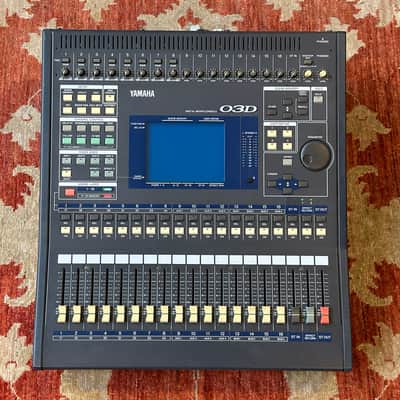 YAMAHA 03D Mixing Console image 3
