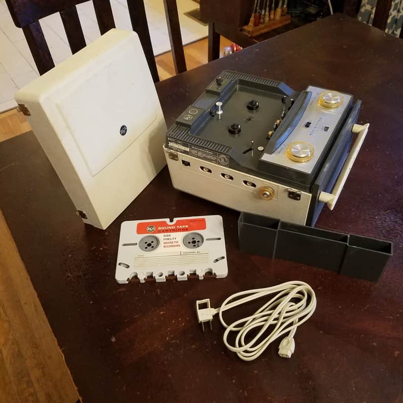RCA Cartridge early cassette Magazine loaded Magnetic Sound Tape recorder 1YB11 tube  1963 - beige plastic image 1