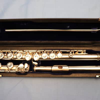Wm. S. Haynes Plateau Model Flute #21214. New price-2,000.00 image 1