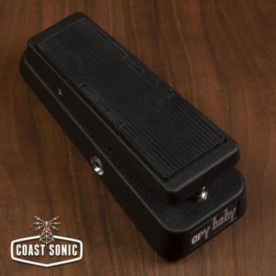 Mint Dunlop Cry Baby Standard Wah image 1