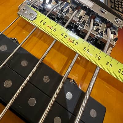 Fender Roscoe Beck Artist Series Signature Bass V 1998- 3-Colour Sunburst image 16