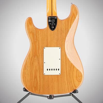 Fender Certified Pre-Owned American Vintage II 1973 Stratocaster, Rosewood Fingerboard, Aged Natural (H1) (14238) image 2