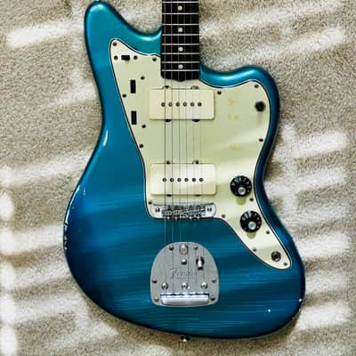 Fender Jazzmaster 1962 - Lake Placid Blue with Matching Headstock image 2