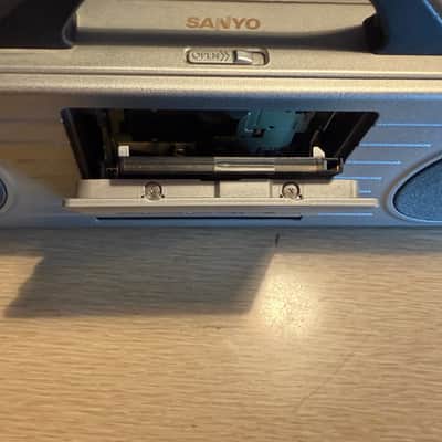 Sanyo MD-U4 MiniDisc Player AM/FM Radio Fully Working Vintage MD System Tested image 10