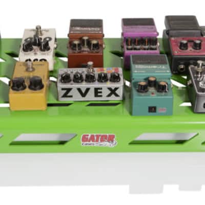Gator Screamer Green Large aluminum pedal board w/ Gator carry bag and bottom mounting power supply bracket. Power supply not included. GPB-BAK-GR image 3