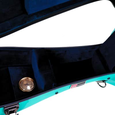 Crossrock Lightweight Deluxe Fiberglass Case with TSA Lock for 4/4 Classical Guitar-Mint Blue image 7