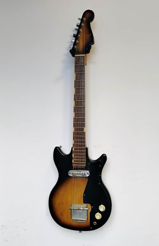 Teisco E100 - 1960s - Japan - Tobacco Sunburst image 1