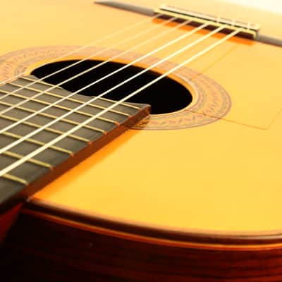 Ricardo Sanchis Carpio 1a Flamenca Negra 2006- stunning guitar from the great master builder - Video image 8