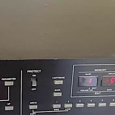 Roland MKS-30 Rackmount Analog Synthesizer