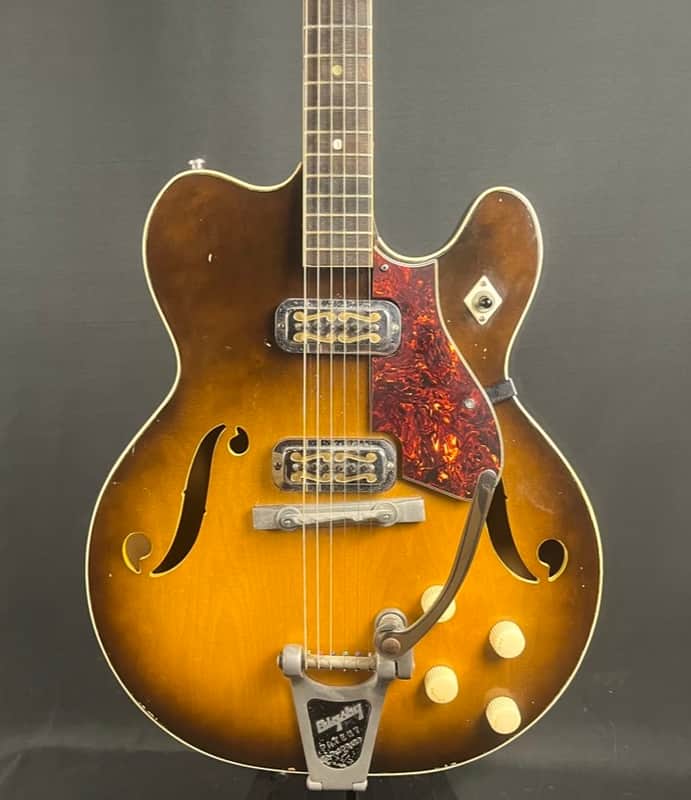 Harmony H74 Meteor / Neo-Cutaway mid 1960s - Good