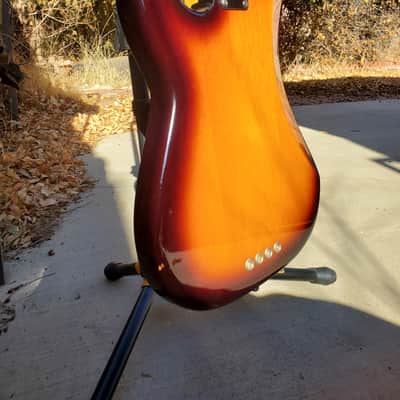 Fender Select Precision P Bass with Hardcase image 15