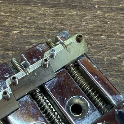 Leo Quan Badass Bass Bridge - Chrome image 7