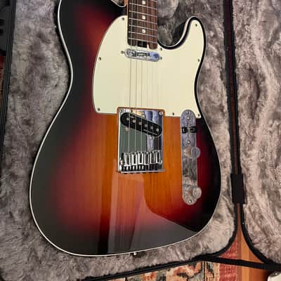 Fender American Elite Telecaster with Ebony Fretboard 2016 - 2019 - 3-Color Sunburst image 2