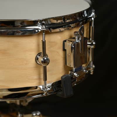 Ddrum SE Flyer 12/14/18/5.5x14 4pc Drum Kit Satin Natural Lacquer w/Ash Outer Ply image 9