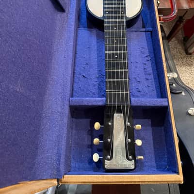 1942 Rickenbacher 200A Tube Amp & Late 40s Model B Bakelite Lap Steel Combo | HISTORIC PACKAGE image 10