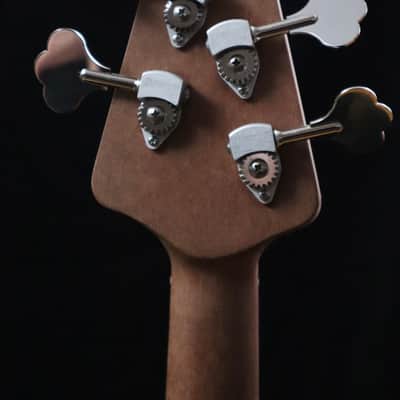 Hot Wire Bass Prezz Fretless 2022 - Nitro image 4