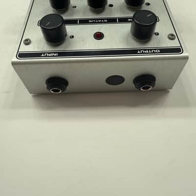 Electro Harmonix English Muff’n Overdrive Muffin EHX Guitar Effect Pedal + PSU image 6