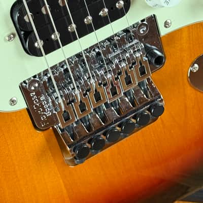 Fender MIJ Limited Edition Floyd Rose Stratocaster HSS 2022 - 3-Color Sunburst - Made in JAPAN image 3