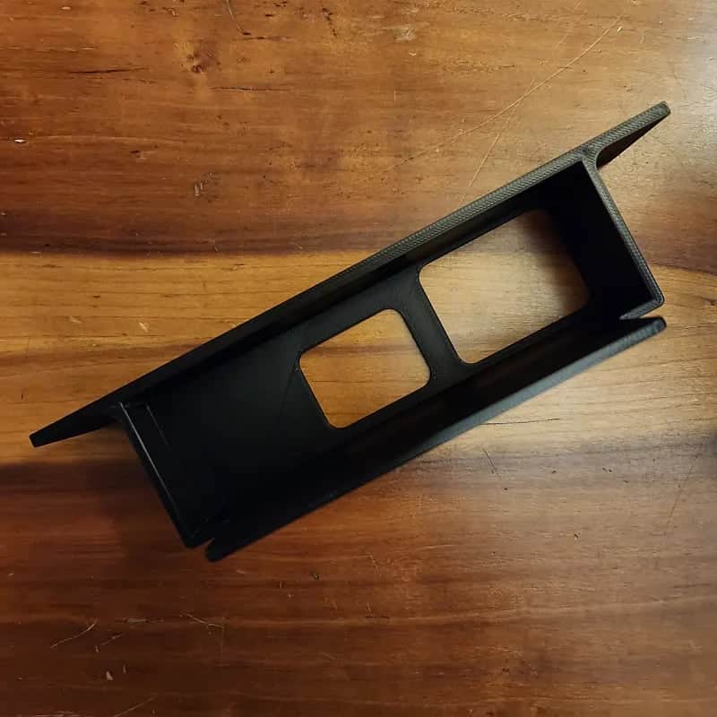 Under desk mount - Scarlett Solo 3rd Gen image 1