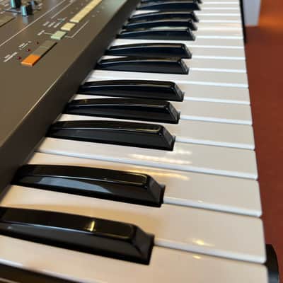 Roland HS-60 61-Key Programmable Polyphonic Synthesizer PRO SERVICED ! HP brand new ! image 11