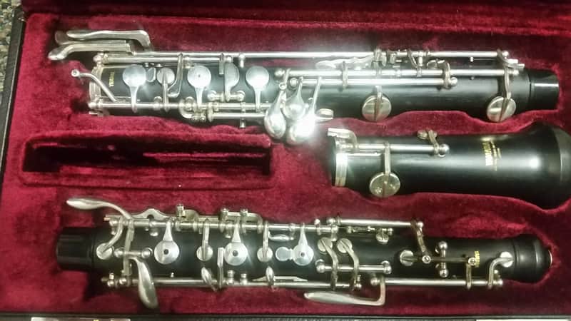 Yamaha YOB421 semi-pro oboe, 3rd octave key, wood, better than a 441! image 1