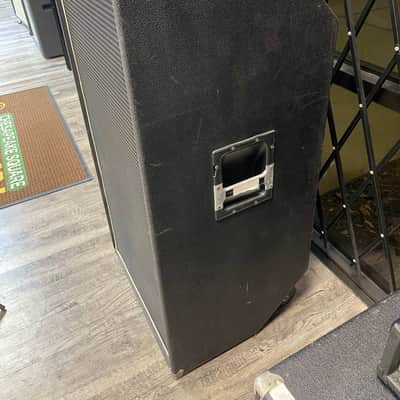 Peavey 118FH Single Folded 18 Bass Cabinet image 2