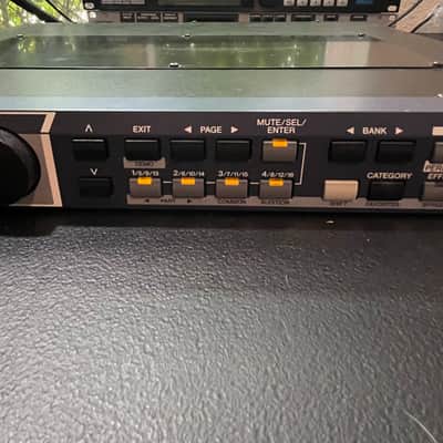 Yamaha Motif ES Rack Tone Generator 2000s - Gray image 3